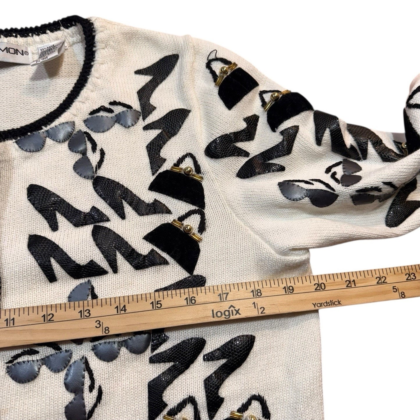 Vintage Michael Simon New York Sweater Women's Small White Black Art Knit