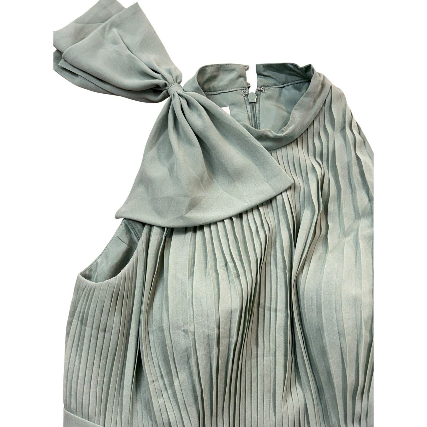 Azazie Women’s A18 Dusty Sage Halter Pleated Chiffon Gown Bridesmaid Dress