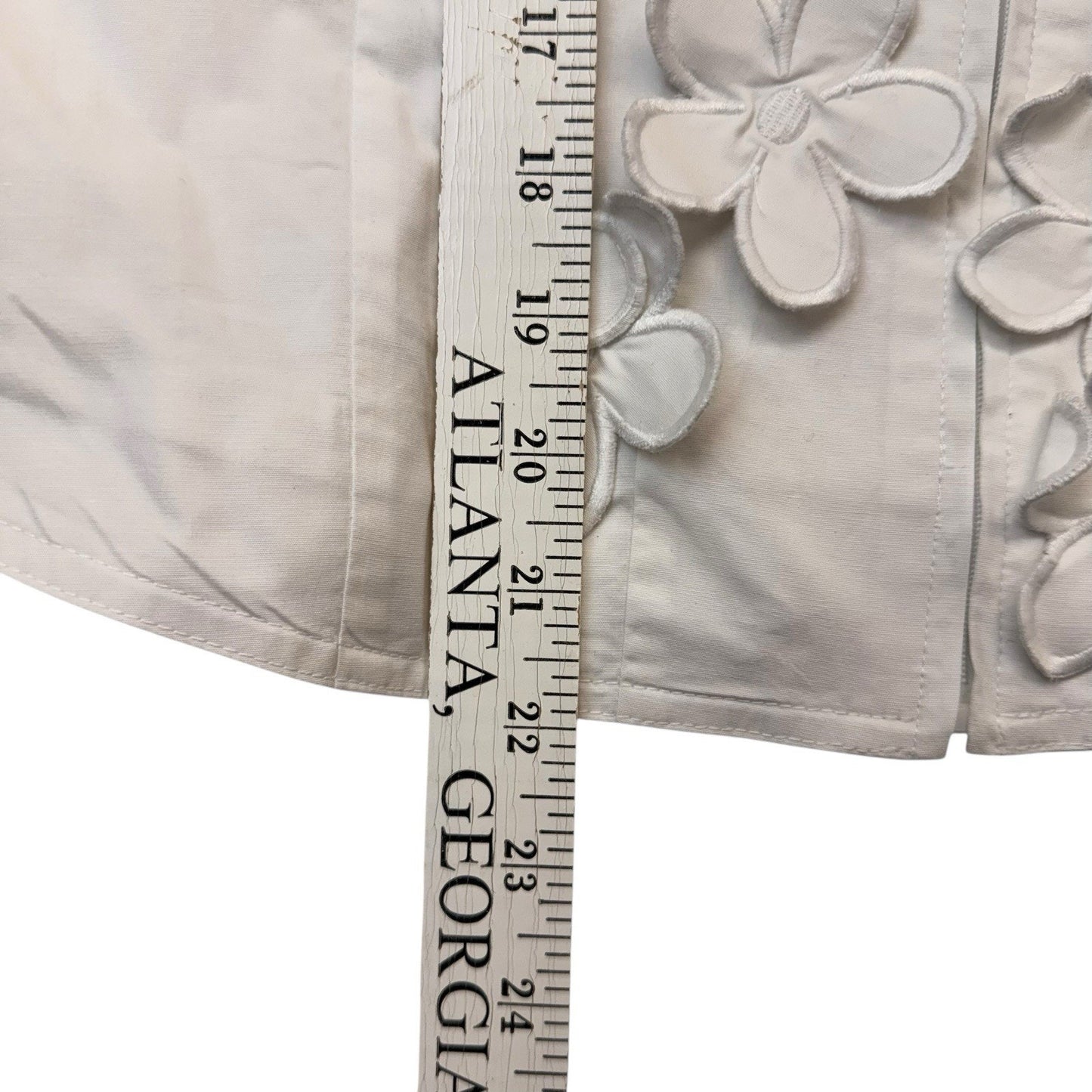 Vintage D. Terrell Y2K White Floral Appliqué Blouse Women’s Small