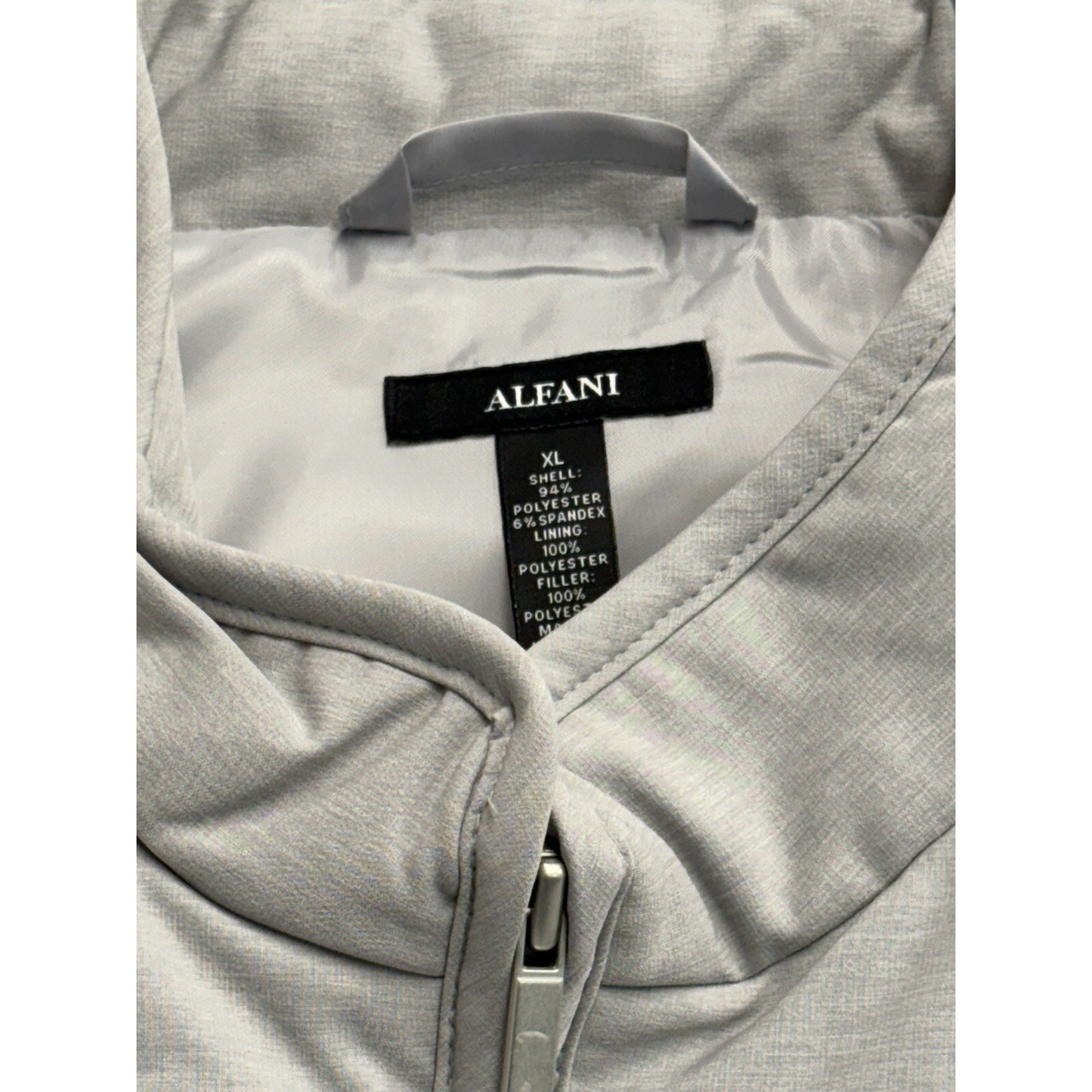 NWT Alfani Men's Stylish Heathered Quilted Zip Stand-Collar Gray Silver Size XL Vest