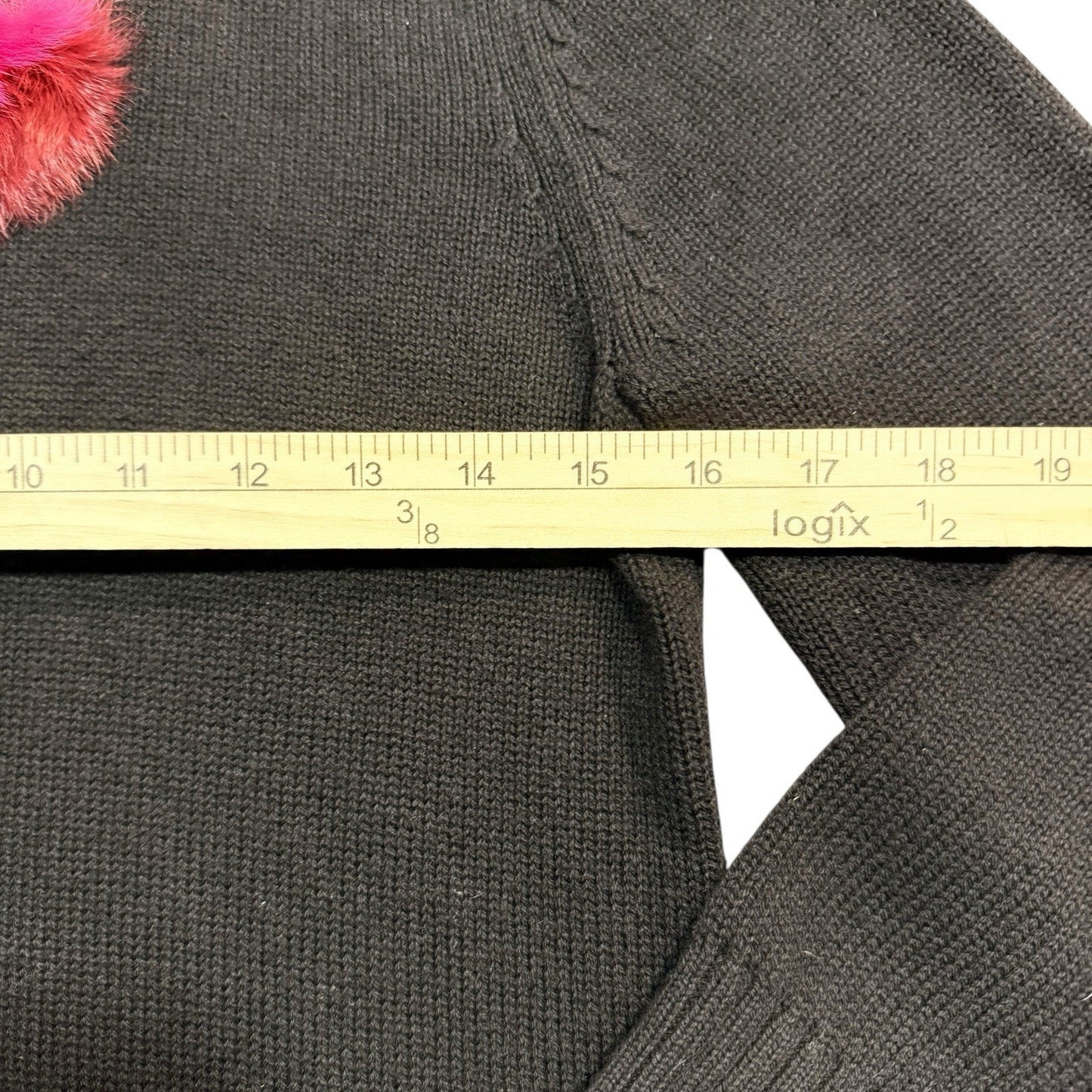 Carlisle New York Women’s Small Sweater Black Pink Pom Pom Wool Knit Turtleneck