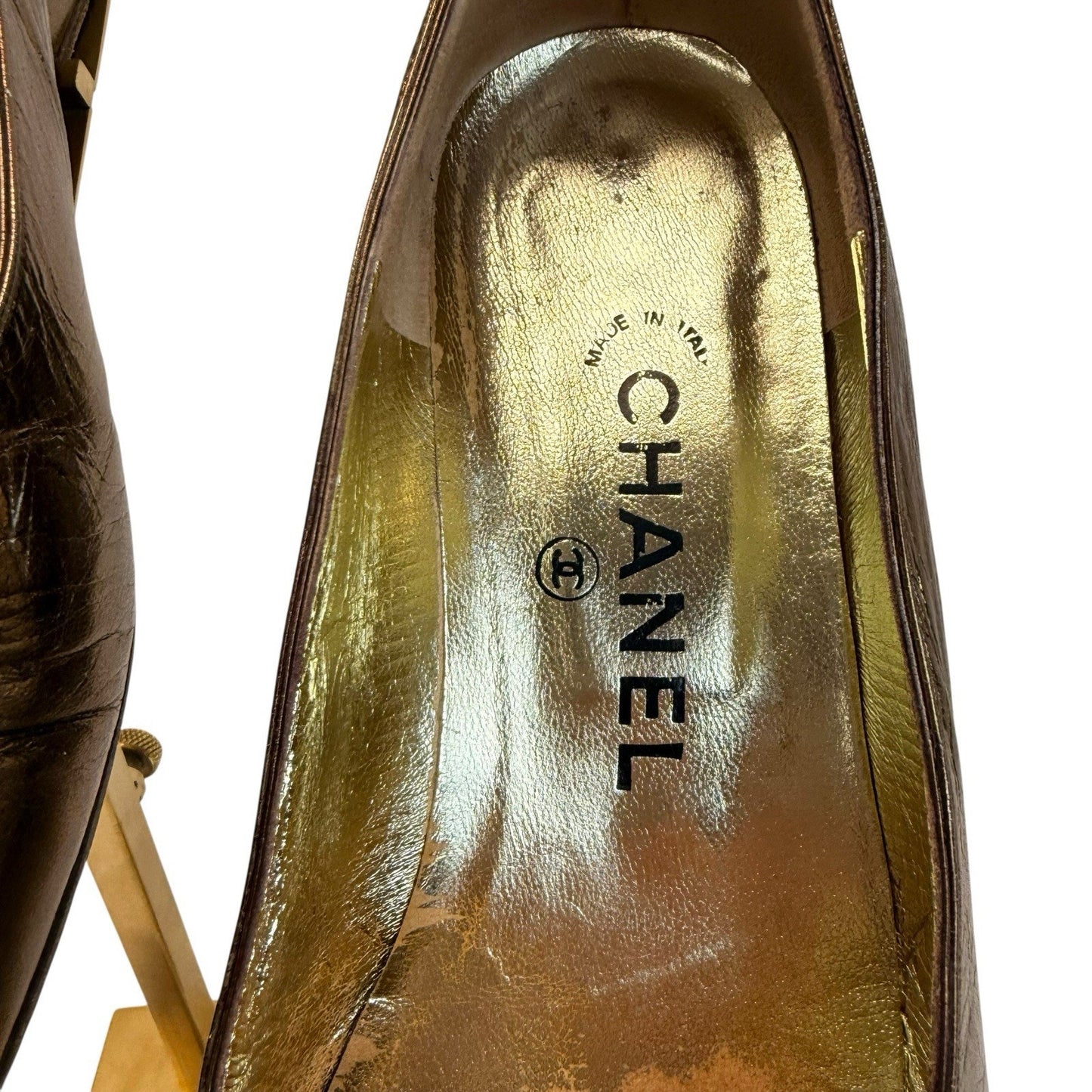 Chanel Gold Metallic Leather CC Logo Pumps Heels Vintage Women’s EU 35.5