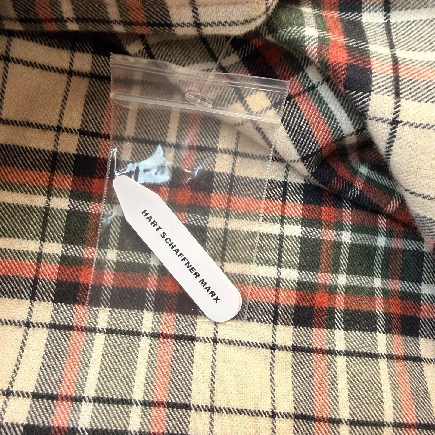 Hart Schaffner Marx Plaid Button Down Shirt Men's Large Green Red Black White New