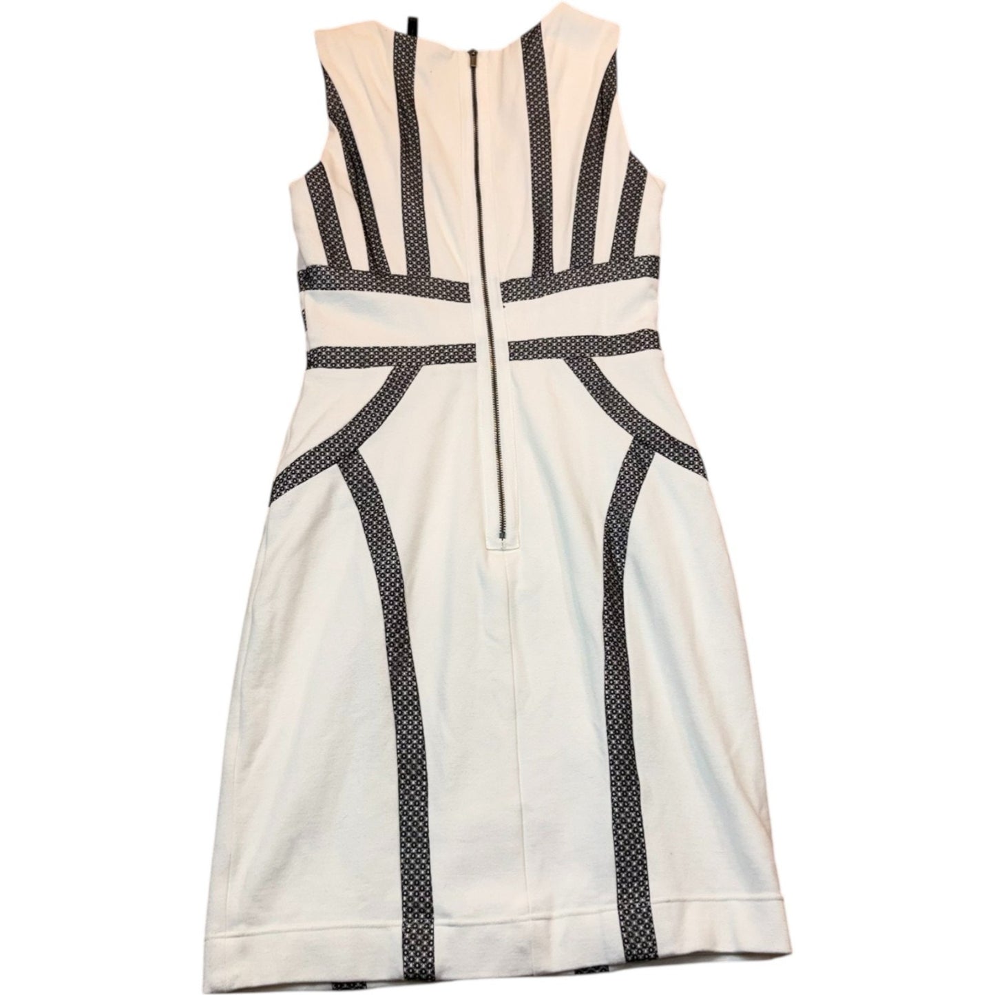 BCBGMAXAZRIA Women's Size XXS Black & White White V-Neck Sleeveless Sheath Dress