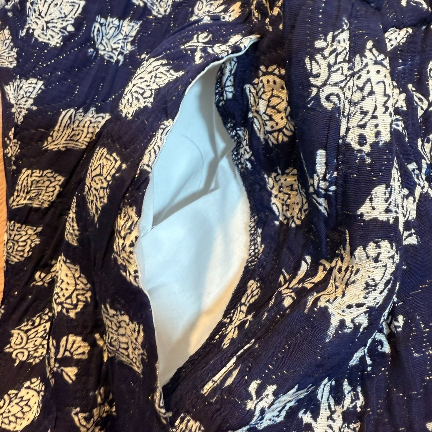 NEW A.L.C Women's Size 12 Blue Casual Comfort Floral Printed Shorts Elastic Waist