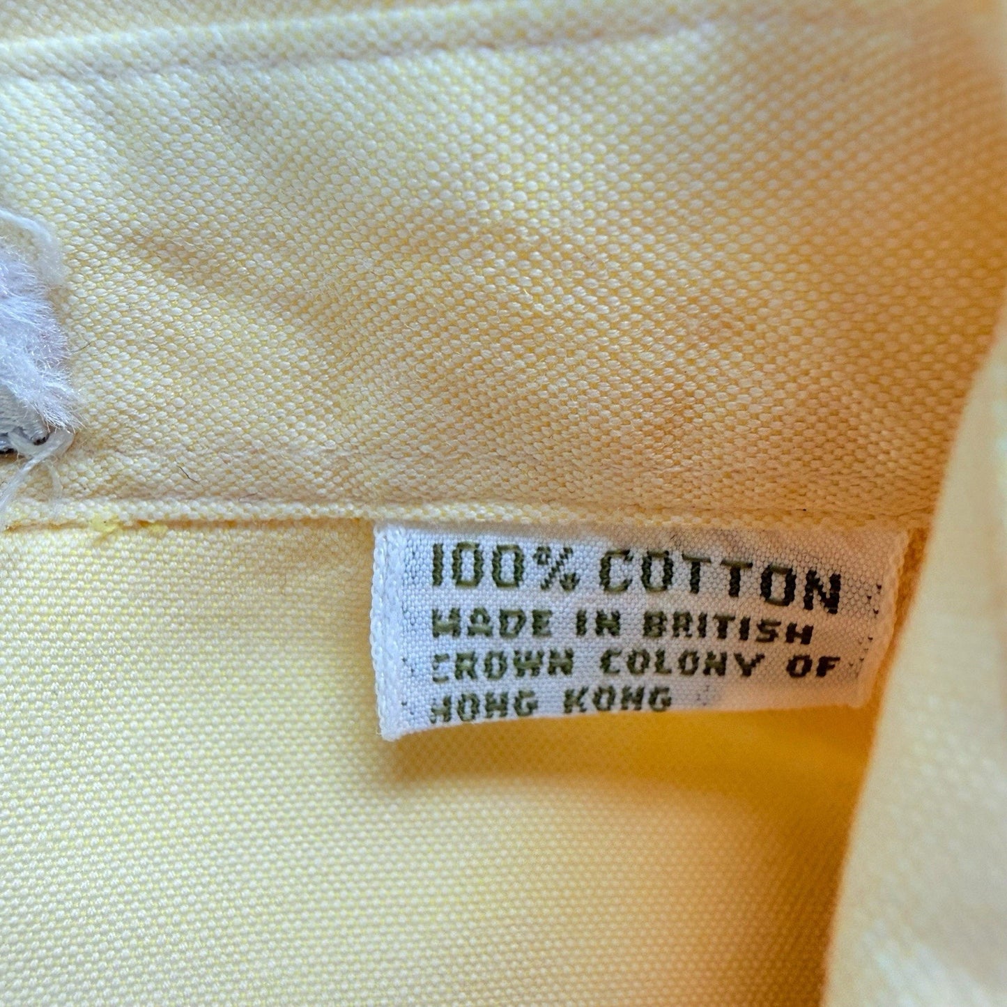 Vintage Perry Ellis Yellow Men's Button Down Shirt 100% Cotton Hong Kong