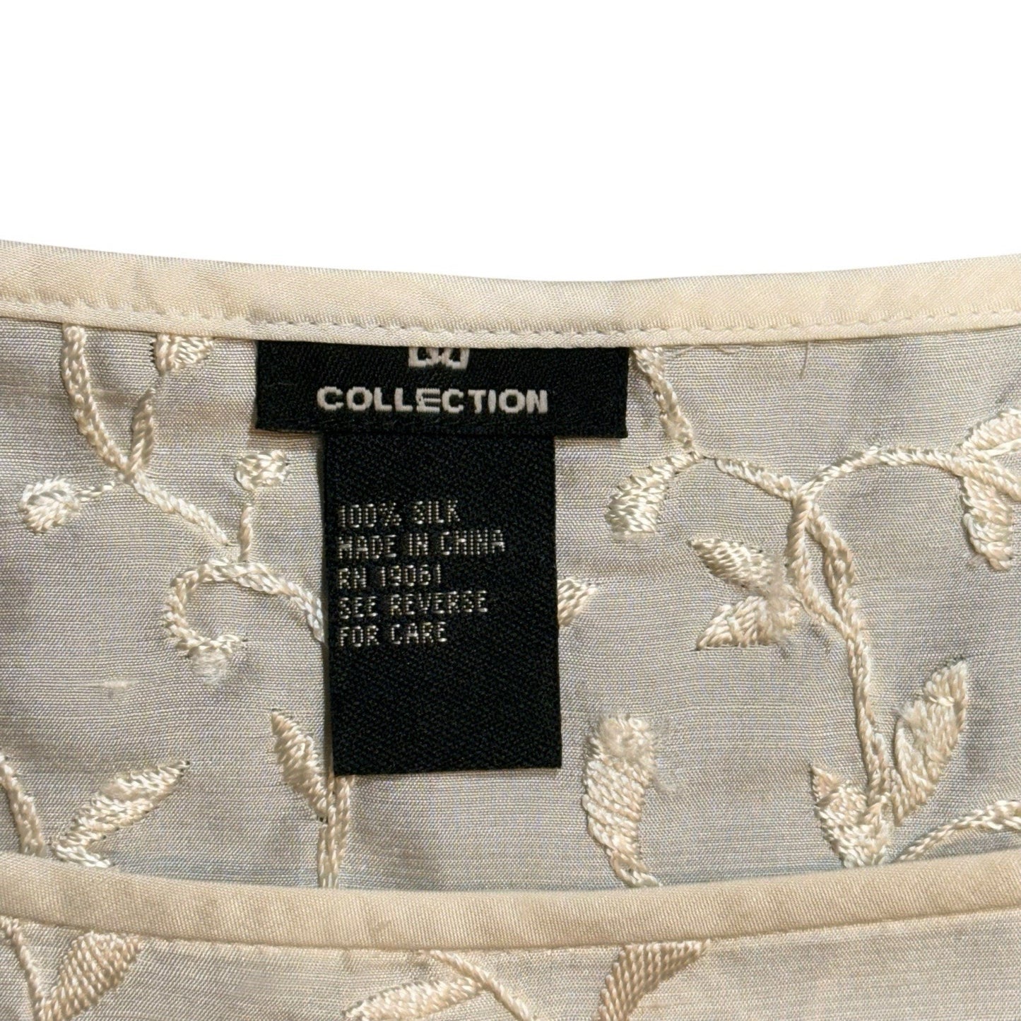 Vintage Collection Women’s Lace Fringe Blouse & Matching Scarf Cream Size M