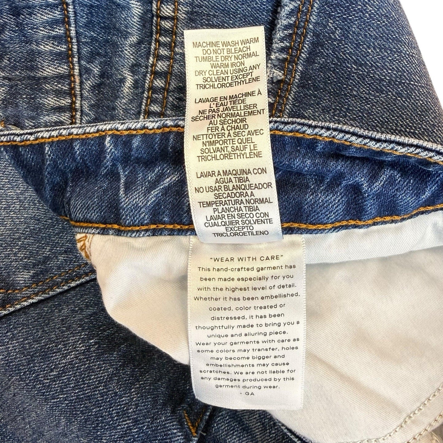 Good American Distressed Denim Shorts Women’s 14/32 High Rise Cutoff