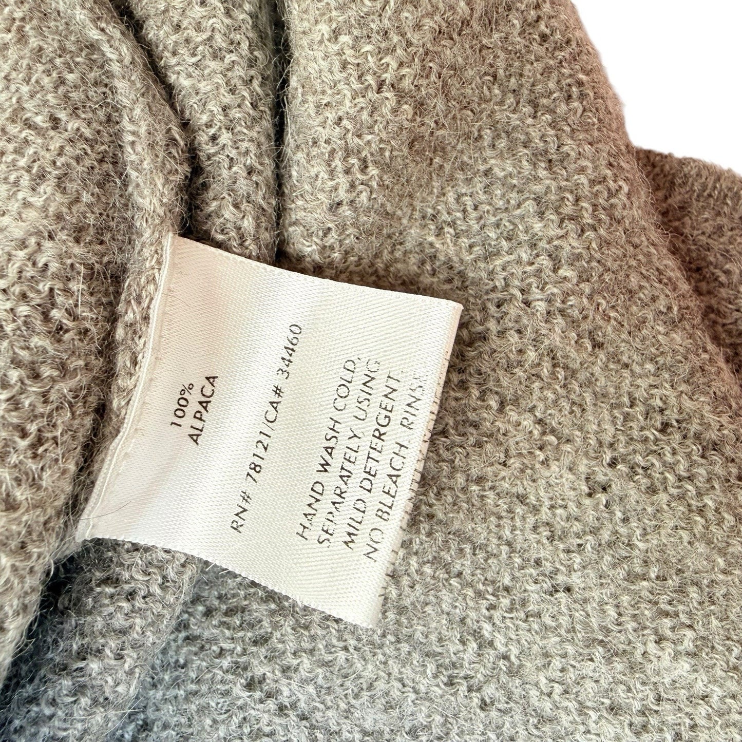 Eileen Fisher 100% Alpaca Gray Sleeveless Sweater Top Women's Size S Knit