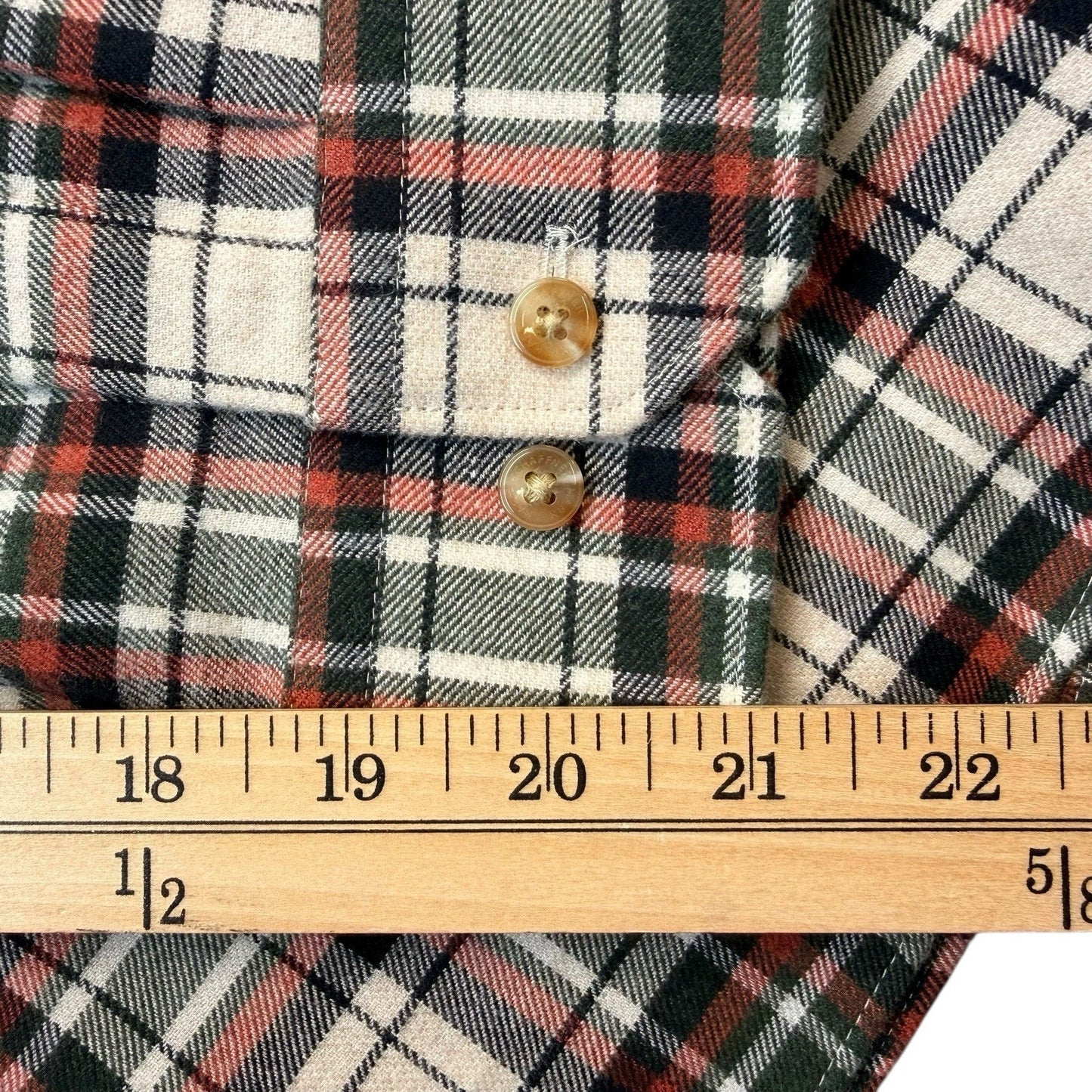 Hart Schaffner Marx Plaid Button Down Shirt Men's Large Green Red Black White New