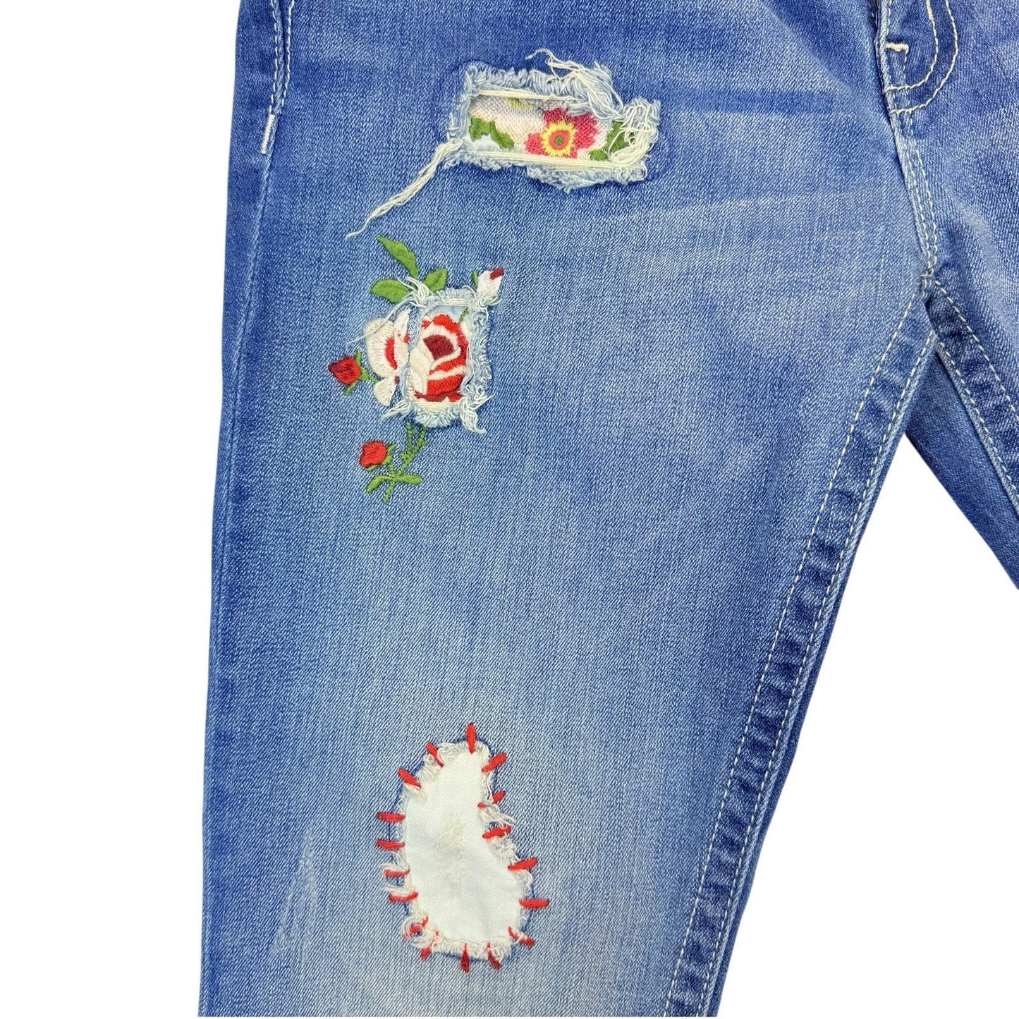 Miss Me Embroidered Patch Jeans Size 30 Distressed Floral Denim Women's