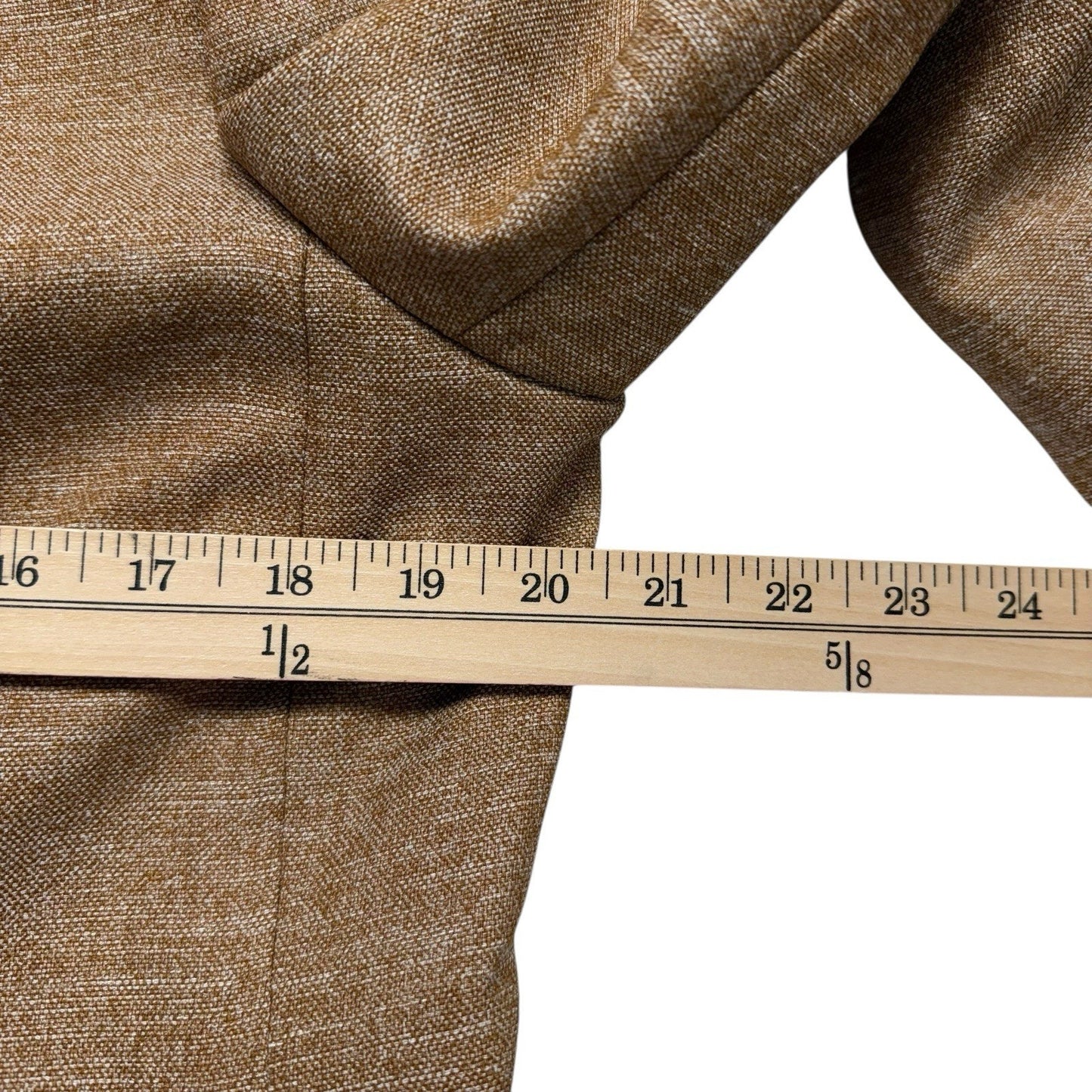 Le Suit Women's 16P Petite Tan 2 Piece Skirt Suit Blazer A Line Career