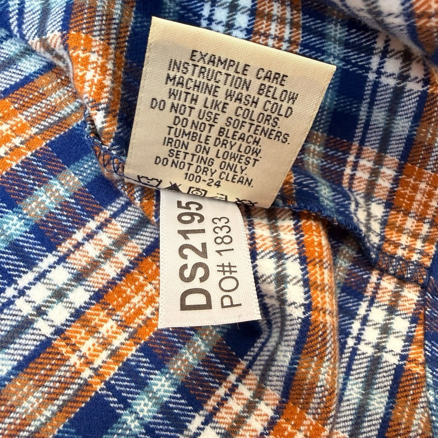 Drake Waterfowl Men’s Flannel Shirt NWT Plaid Blue Orange Medium Large Button Down