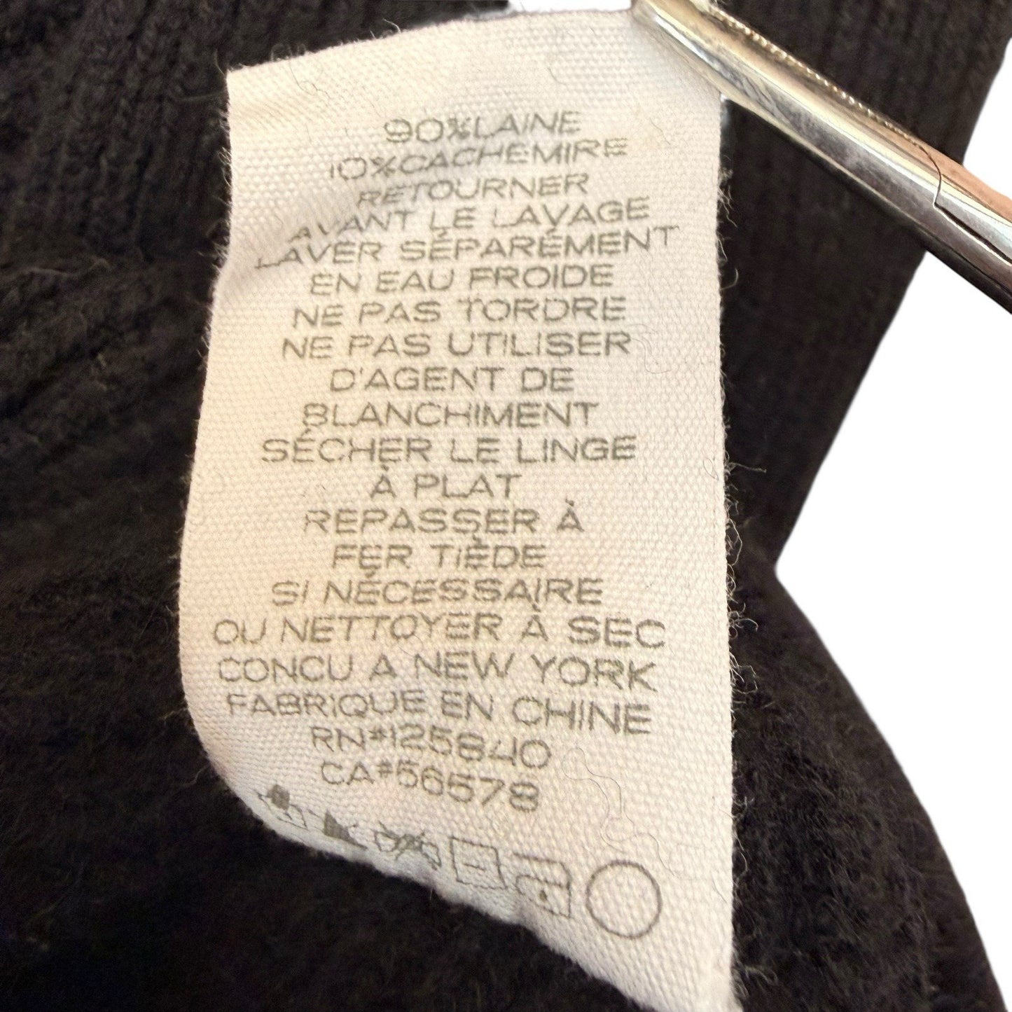 INTERMIX 100% Cashmere Ribbed V Neck Sweater Black S Women's