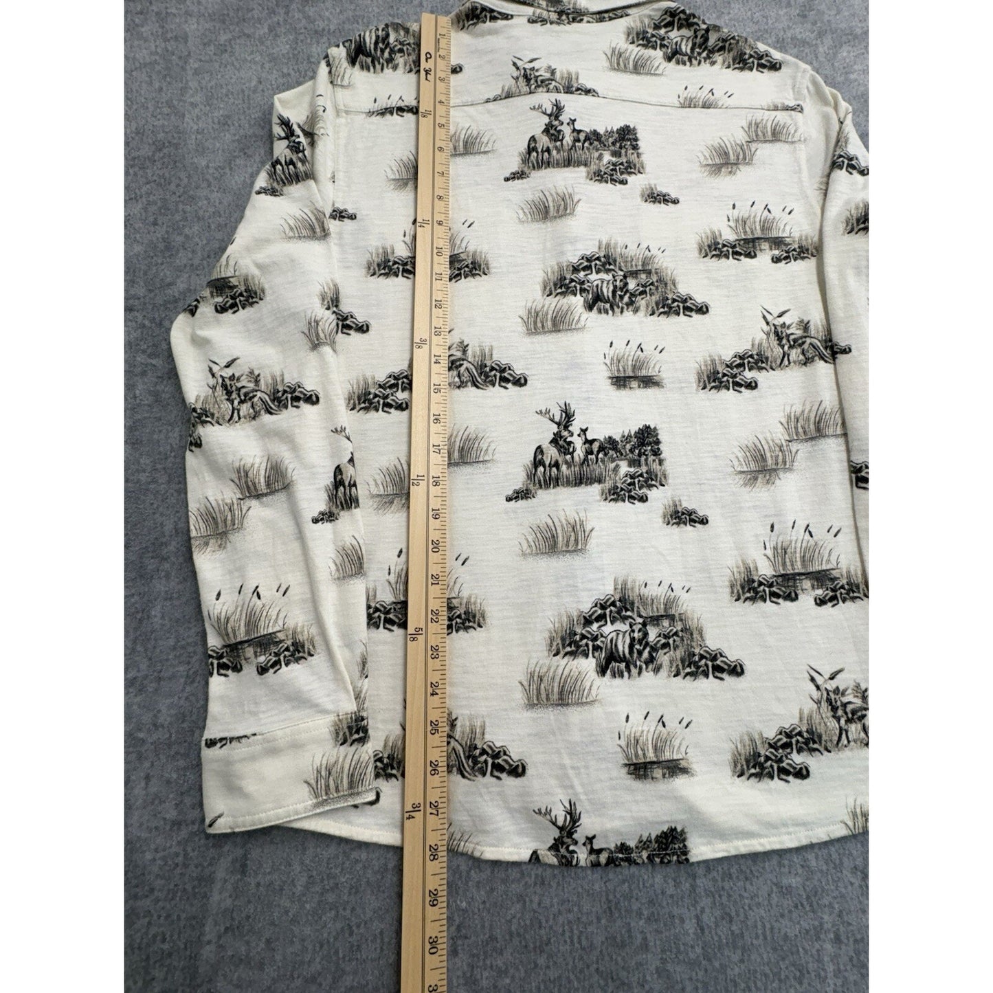 ROWM Lodge Collection Button Down Shirt Men's Medium Deer Fox Bear NWT Cotton