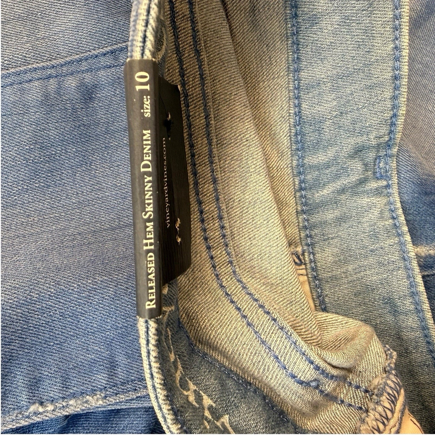 Vineyard Vines Skinny Jeans 10 Regular Released Hem Poolside Wash NWT Women's