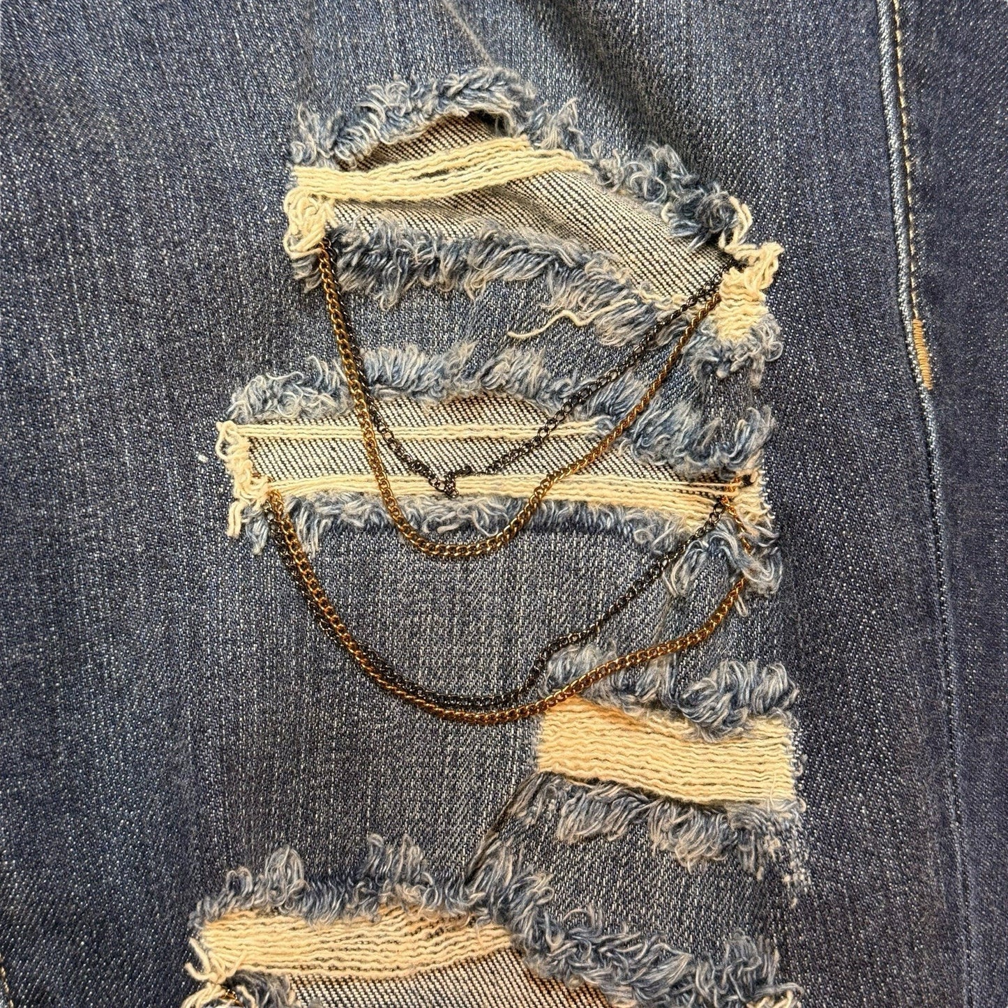 True Religion Billie Mid-Rise Chained Straight Jeans Sz 32 Blue Distressed NWT Women's