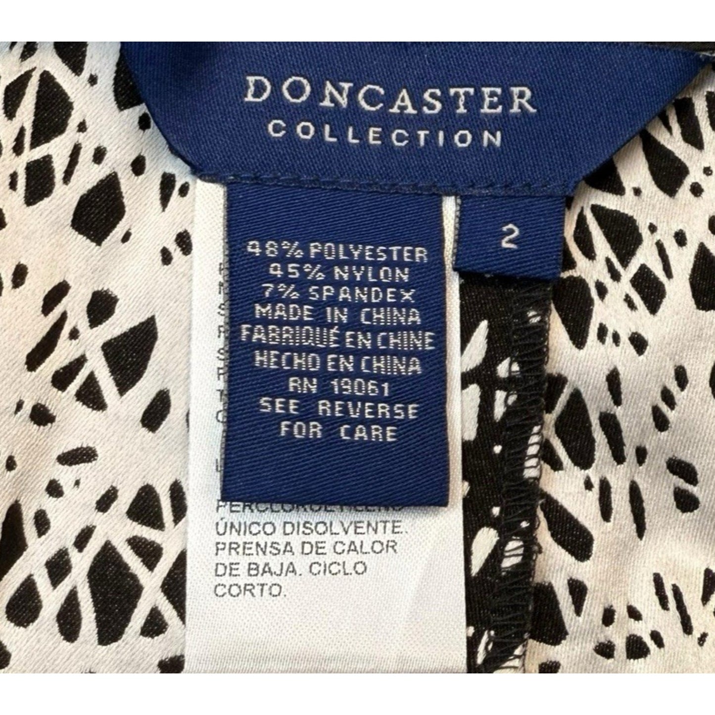 VTG Doncaster Collection Printed Dress Pants Women’s Sz 2 Stretch Black White