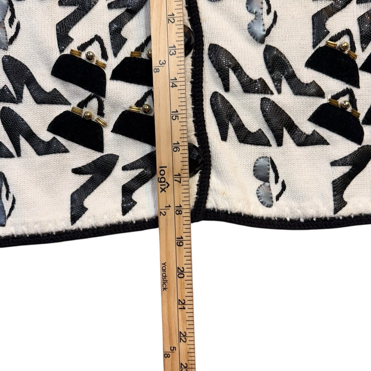 Vintage Michael Simon New York Sweater Women's Small White Black Art Knit